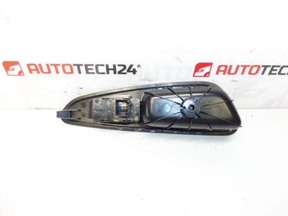 Peugeot 308 Interruptor De La Ventana Trasera Derecha 96573850XT 649030